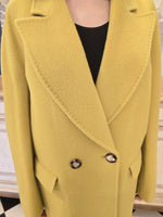 Cappotto Chiarulli verde lime Model Sibilla